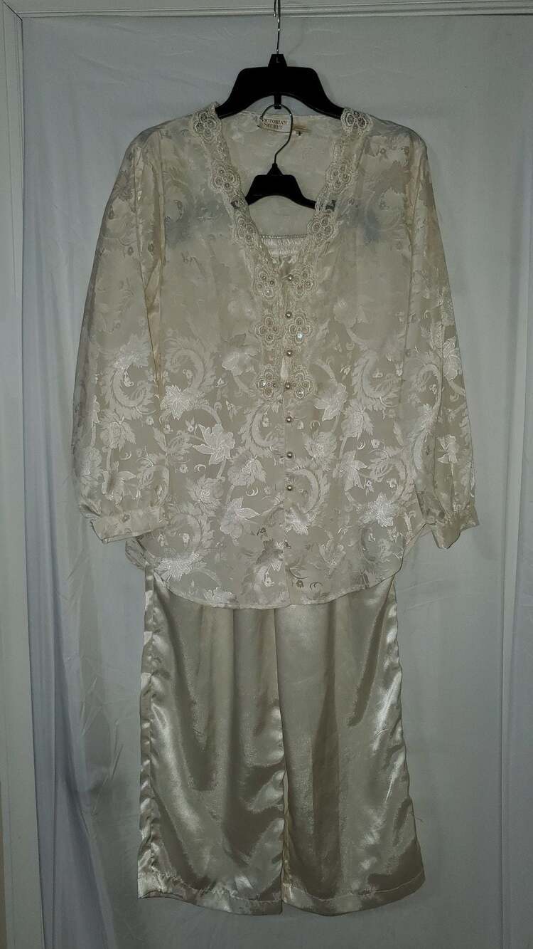 Victoria's Secret Vintage Floral Damask Lace Trim Pajama Set, Size S